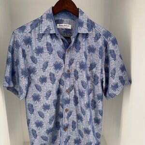 Tommy Bahama Blue Floral Men's XS Shirt (NEVER WORN!)